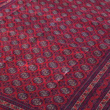 Load image into Gallery viewer, Fine Hand-Knotted Turkmen Tribal Traditional Wool Oriental Rug (Size 4.11 X 6.6) Cwral-11559