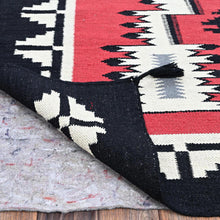 Load image into Gallery viewer, Hand-Woven Reversible Southwestern Design Handmade Kilim Rug (Size 5.2 X 6.9) Cwral-11622