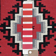 Load image into Gallery viewer, Hand-Woven Reversible Southwestern Design Handmade Kilim Rug (Size 5.2 X 6.9) Cwral-11622
