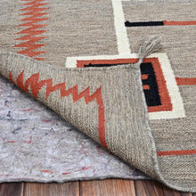 Load image into Gallery viewer, Hand-Woven Reversible Southwestern Design Handmade Kilim Rug (Size 5.3 X 7.1) Cwral-11628