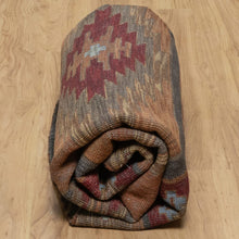 Load image into Gallery viewer, Hand-Knotted Traditional Southwestern Design Handmade Rug (Size 7.10 X 7.10) Cwral-11631