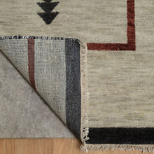 Load image into Gallery viewer, Hand-Knotted Traditional Southwestern Design Handmade Rug (Size 9.2 X 11.11) Cwral-11637