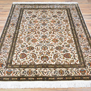 Hand-Knotted Traditional Design Kashmiri Silk Handmade Rug (Size 4.0 X 6.0) Cwral-11679