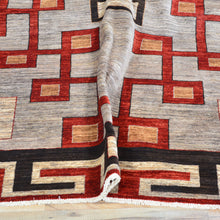 Load image into Gallery viewer, Hand-Knotted Traditional Southwestern Design Handmade Rug (Size 9.9 X 12.10) Cwral-11715
