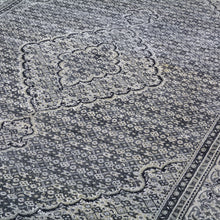 Load image into Gallery viewer, Hand-Knotted Traditional Mehi Design Oriental Handmade Rug (Size 6.0 X 8.10) Cwral-11745