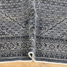 Load image into Gallery viewer, Hand-Knotted Traditional Mehi Design Oriental Handmade Rug (Size 6.0 X 8.10) Cwral-11745