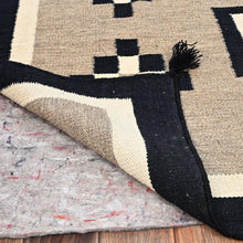 Load image into Gallery viewer, Hand-Woven Reversible Southwestern Design Handmade Kilim Rug (Size 5.0 X 7.0) Cwral-11814
