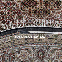 Load image into Gallery viewer, Hand-Knotted Traditional Mahi Design Oriental Handmade Silk/Wool Rug (Size 8.0 X 8.0) Cwral-11874