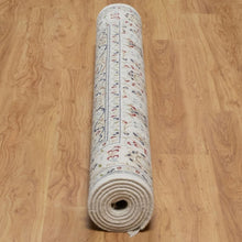 Load image into Gallery viewer, Hand-Knotted Fine Traditional Design Oriental Handmade Wool/Silk Rug (Size 6.0 X 9.1) Cwral-11898