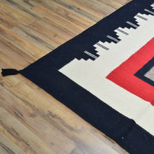 Load image into Gallery viewer, Hand-Woven Reversible Southwestern Design Handmade Kilim Rug (Size 10.1 X 13.9) Cwral-11907