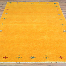 Load image into Gallery viewer, Hand-Knotted Contemporary Design Oriental Handmade Wool Rug (Size 4.2 X 6.2) Cwral-11937