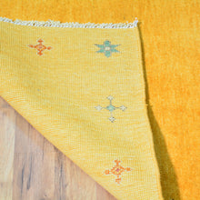 Load image into Gallery viewer, Hand-Knotted Contemporary Design Oriental Handmade Wool Rug (Size 4.2 X 6.2) Cwral-11937