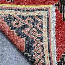 Load image into Gallery viewer, Fine Hand-Knotted Southwestern Style Handmade Wool Rug (Size 8.7 X 11.3) Cwral-10734