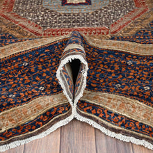 Load image into Gallery viewer, Hand-Knotted Egyptian Mumluk Design Handmade Wool Rug (Size 7.9 X 10.4) Cwral-10749