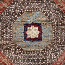 Load image into Gallery viewer, Hand-Knotted Egyptian Mumluk Design Handmade Wool Rug (Size 7.9 X 10.4) Cwral-10749