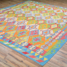 Load image into Gallery viewer, Hand-Woven Reversible Traditional Design Handmade Kilim Rug (Size 8.6 X 9.8) Cwral-10773