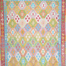 Load image into Gallery viewer, Hand-Woven Reversible Traditional Design Handmade Kilim Rug (Size 8.5 X 9.8) Cwral-10776