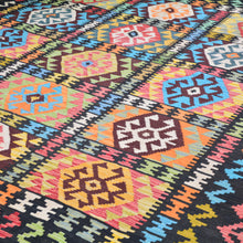 Load image into Gallery viewer, Hand-Woven Reversible Traditional Design Handmade Kilim Rug (Size 8.4 X 9.7) Cwral-10782