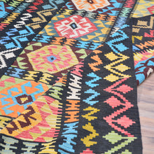 Load image into Gallery viewer, Hand-Woven Reversible Traditional Design Handmade Kilim Rug (Size 8.4 X 9.7) Cwral-10782