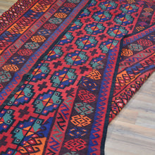 Load image into Gallery viewer, Hand-Woven Reversible Traditional Design Handmade Kilim Rug (Size 6.6 X 9.8) Cwral-10788