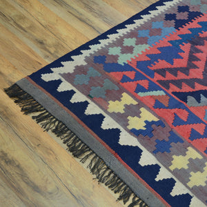 Hand-Woven Reversible Traditional Design Handmade Kilim Rug (Size 6.4 X 9.6) Cwral-10800