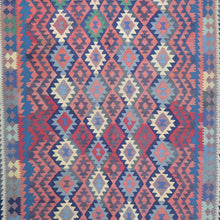 Load image into Gallery viewer, Hand-Woven Reversible Traditional Design Handmade Kilim Rug (Size 6.4 X 9.6) Cwral-10800