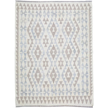 Load image into Gallery viewer, Hand-Woven Reversible Traditional Design Handmade Kilim Rug (Size 5.0 X 6.6) Cwral-10809