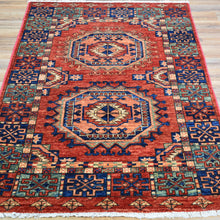 Load image into Gallery viewer, Oriental rug