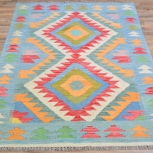 Load image into Gallery viewer, Hand-Woven Reversible Geometric Design 100% Wool Kilim Rug (Size 3.4 X 5.0) Cwral-10875