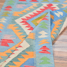 Load image into Gallery viewer, Hand-Woven Reversible Geometric Design 100% Wool Kilim Rug (Size 3.4 X 5.0) Cwral-10875