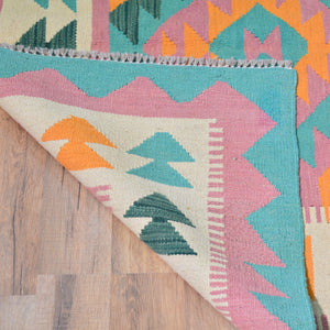 Hand-Woven Reversible Geometric Design 100% Wool Kilim Rug (Size 3.9 X 6.0) Cwral-10878