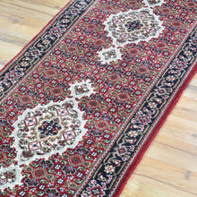 Load image into Gallery viewer, Hand-Knotted Traditional Mahi Design Handmade Wool/Silk Rug (Size 2.0 X 6.0) Cwral-10896