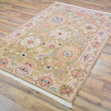 Load image into Gallery viewer, Soumak Fine Oriental Traditional Design Wool Rug (Size 3.11 X 6.1) Brral-540