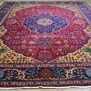 Hand-Knotted Tribal Vintage Persian Traditional Design Wool Rug (Size 9.4 X 12.6) Cwral-10524
