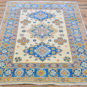 Hand-Knotted Handmade Colorful Geometric Design Wool Rug (Size 3.1 X 4.10) Cwral-10620