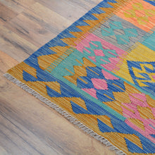 Load image into Gallery viewer, Hand-Woven Reversible Momana Kilim Handmade Wool Rug (Size 2.11 X 16.1) Cwral-10635