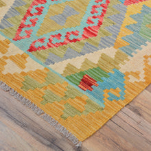 Load image into Gallery viewer, Hand-Woven Reversible Momana Kilim Handmade Wool Rug (Size 2.8 X 9.7) Cwral-10680