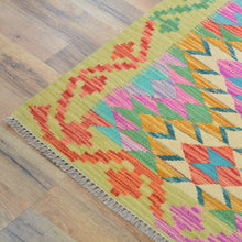 Load image into Gallery viewer, Hand-Woven Reversible Momana Kilim Handmade Wool Rug (Size 2.6 X 8.0) Cwral-10710