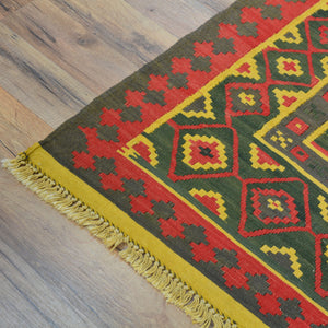 Hand-Woven Tribal Turkish Reversible Wool Oriental Kilim Rug (Size 3.1 X 8.10) Cwral-10257