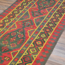 Load image into Gallery viewer, Hand-Woven Tribal Turkish Reversible Wool Oriental Kilim Rug (Size 3.1 X 8.10) Cwral-10257