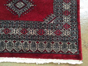 Red Tribal Design HandKnotted Hand-Made Turkmen 100-Percent Wool 