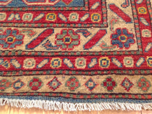 Load image into Gallery viewer, Fine Oriental Runner-Rugs Design 100-Percent Wool Runner-Rug Hand-Knotted Handmade 