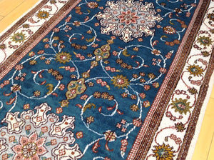 Fine Oriental Hand-Knotted Art Silk Mahal Design Handmade Runner-Rug 