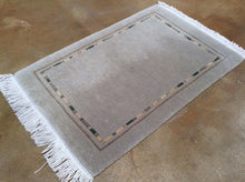 Load image into Gallery viewer, Gabbeh Napile Design Handmade Artisan Handknotted Real Wool Classy Amazing Unique Rug