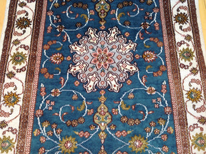 Fine Oriental Hand-Knotted Art Silk Mahal Design Handmade Runner-Rug 
