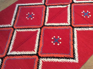 Chainstitch Stitch Southwestern Kashmir Handmade Handwoven Real Wool Classy Amazing Unique Rug