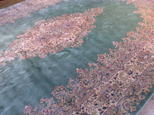Load image into Gallery viewer, Beautiful Interior-Decorator Oriental Vintage Artisan Handknotted Tribal Design Real Wool Unique Rug