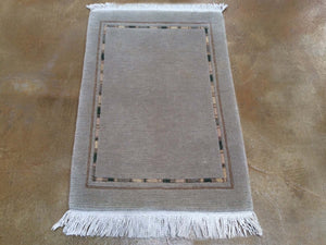 Hand-Knotted Gabbeh Design Handmade Wool Rug (Size 2.1 X 3.3) Cwrsf-1674