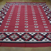 Load image into Gallery viewer, Hand-Woven Reversible Kilim Southwestern Design Wool Dhurrie Rug (Size 8.0 X 10.0) Brrsf-6018