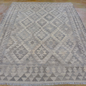 Hand-Woven Southwestern Geometric Design Tribal Kilim Handmade Rug (Size 5.4 X 7.6) Cwral-4431